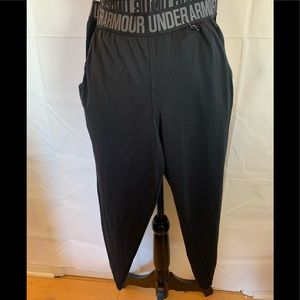 Under Armour black Joggers size M